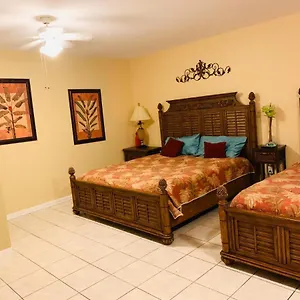 Royal North *** Clearwater Beach